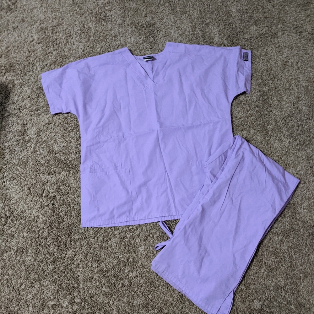 Cherokee Workwear Scrubs
